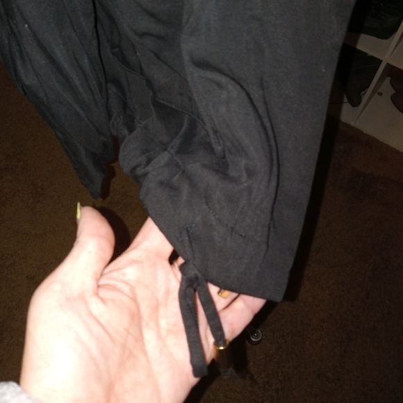 APT. 9 jacket - Picture 2 of 7